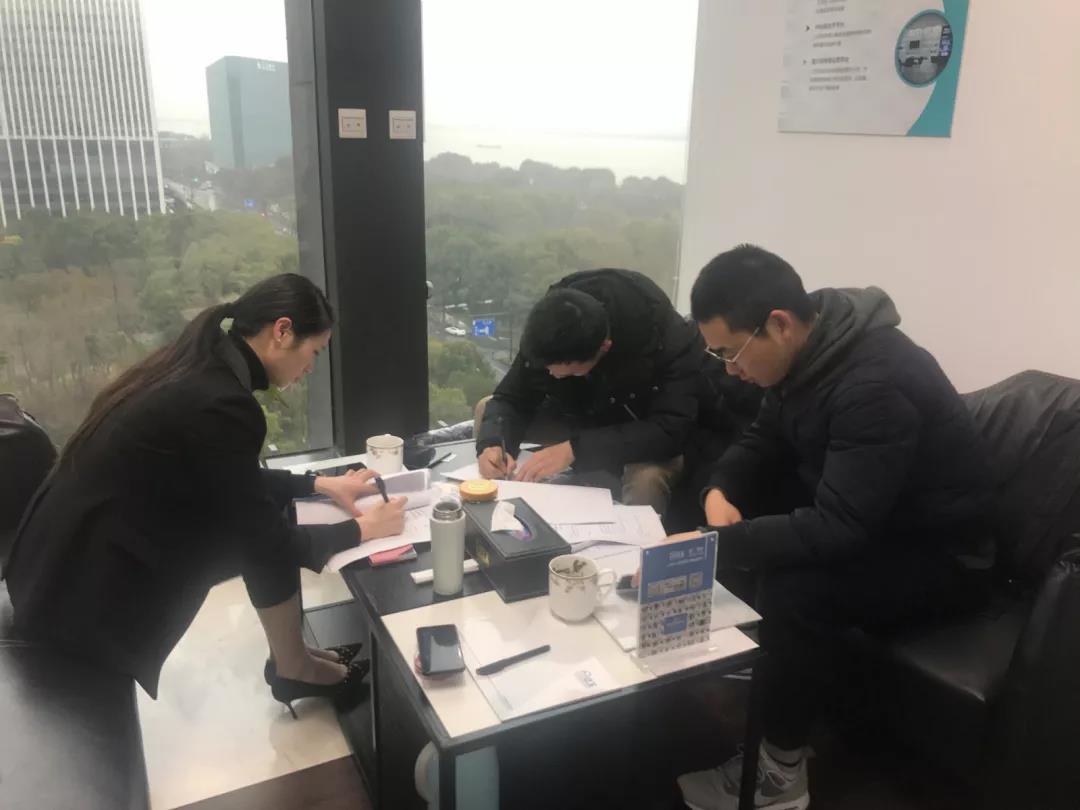 熱烈祝賀曾總、代總簽約創綠家四川省德陽市區級代理！