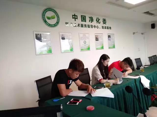 http://www.khanka.cn/